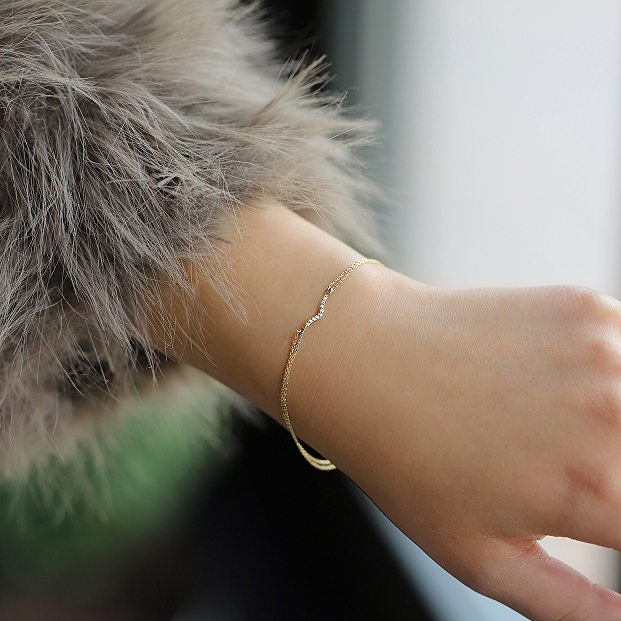 14 Ayar Sarı Altın Taşlı Minimal Bileklik