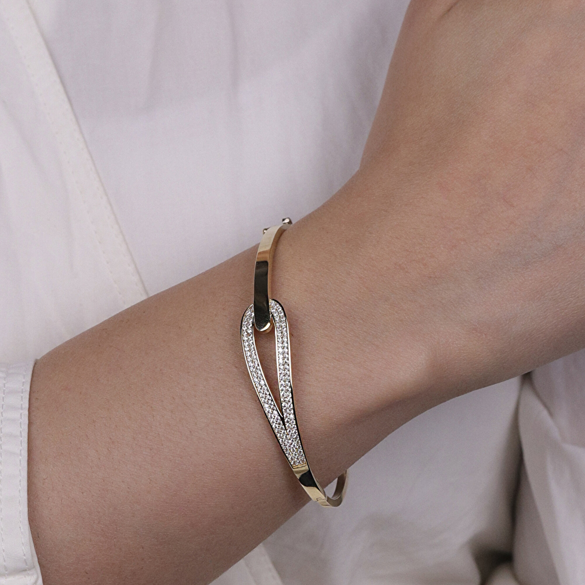 14 Ayar Sarı Altın Taşlı Bilezik