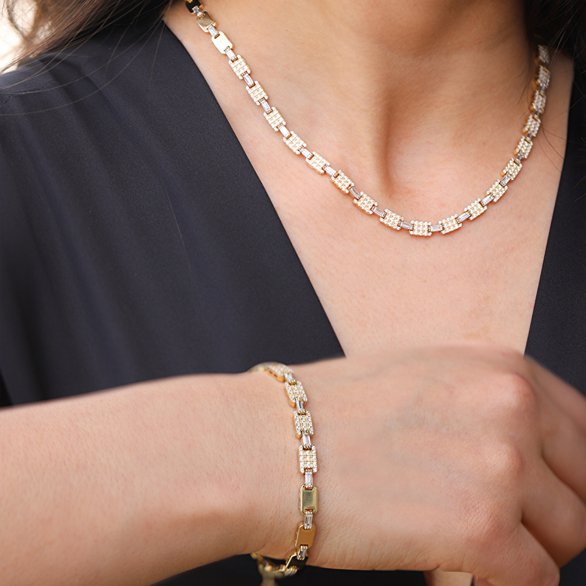 14 Ayar Sarı Altın Taşlı Gerdanlık Kolye