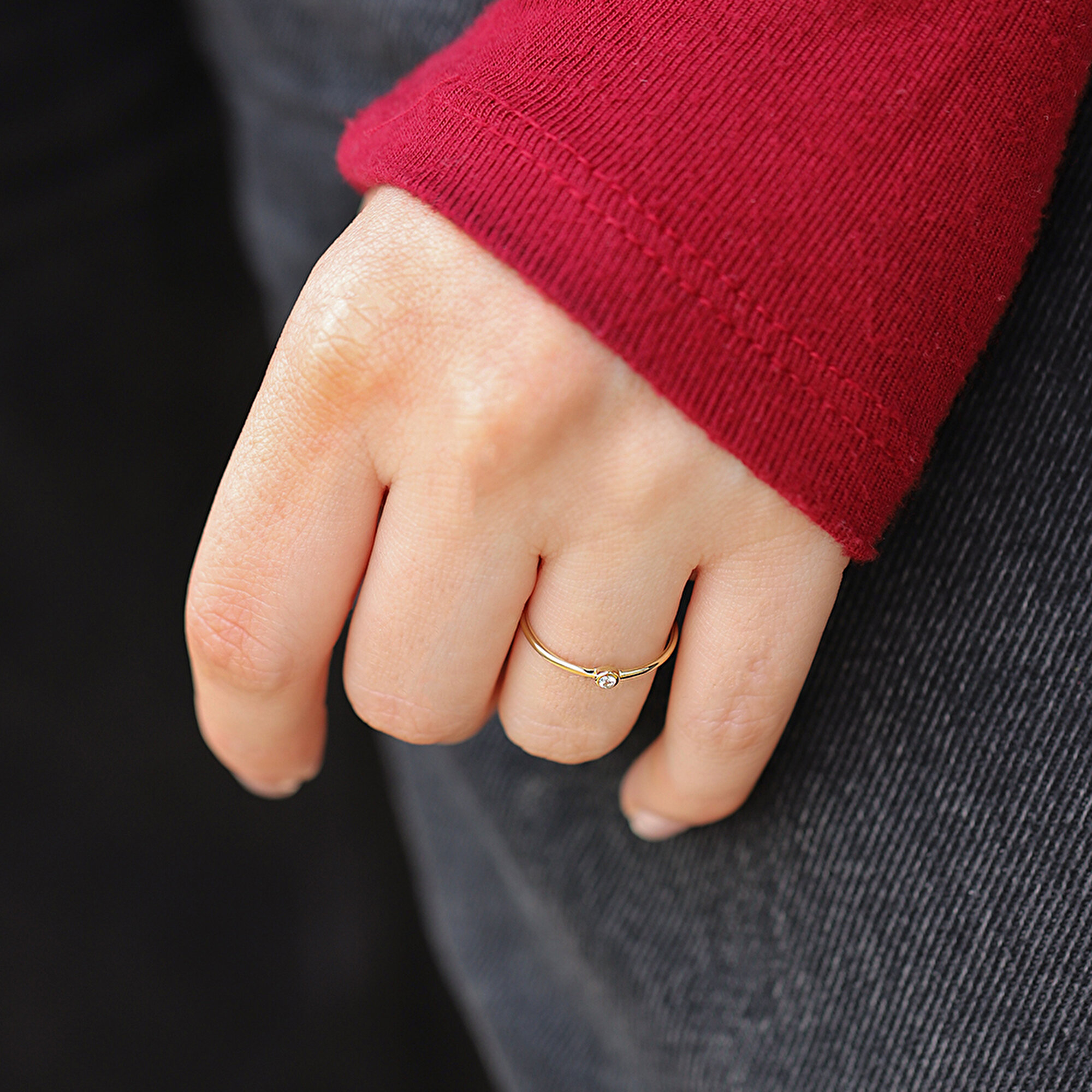 14 Ayar Sarı Altın Taşlı Minimal Yüzük