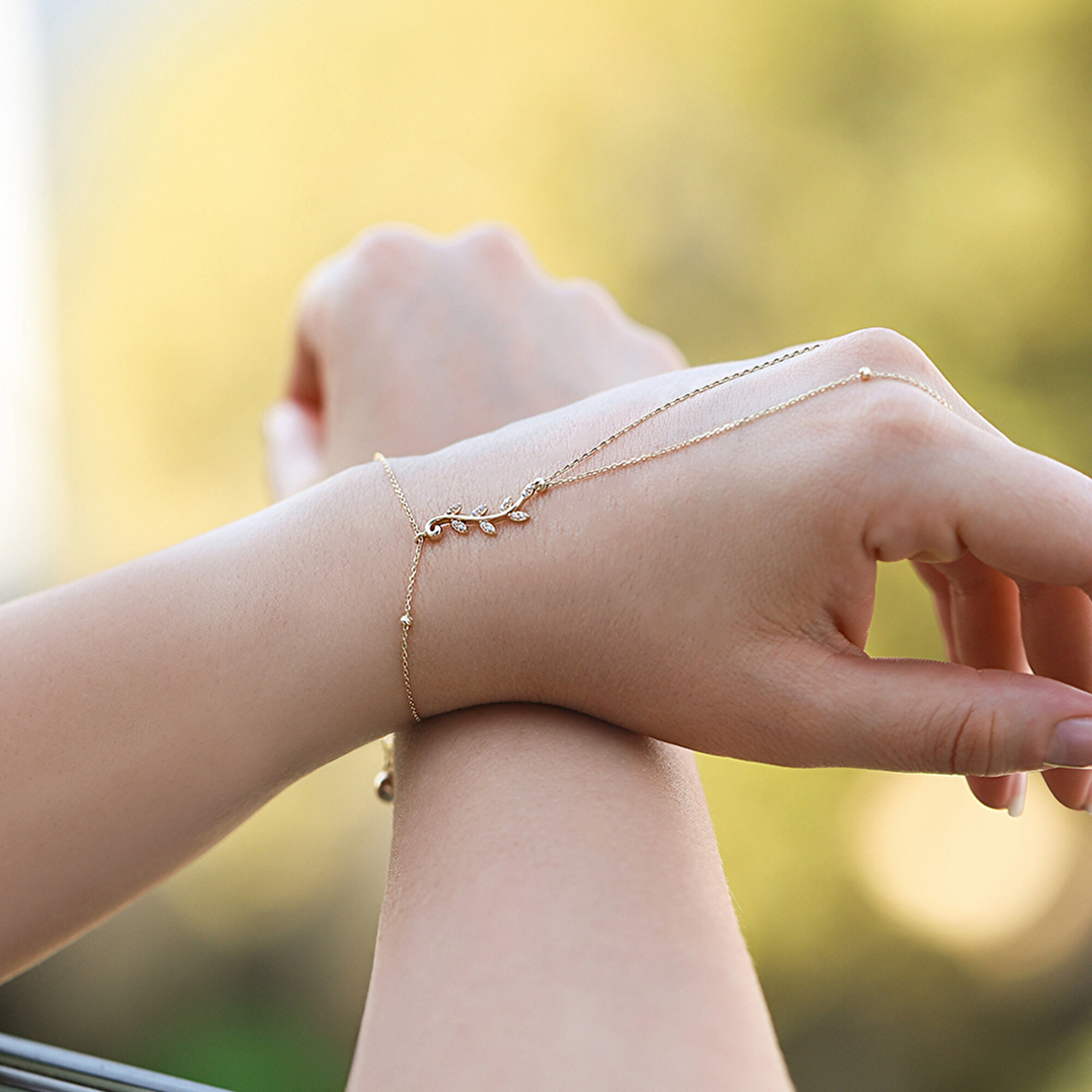 14 Ayar Sarı Altın Yaprak Şahmeran