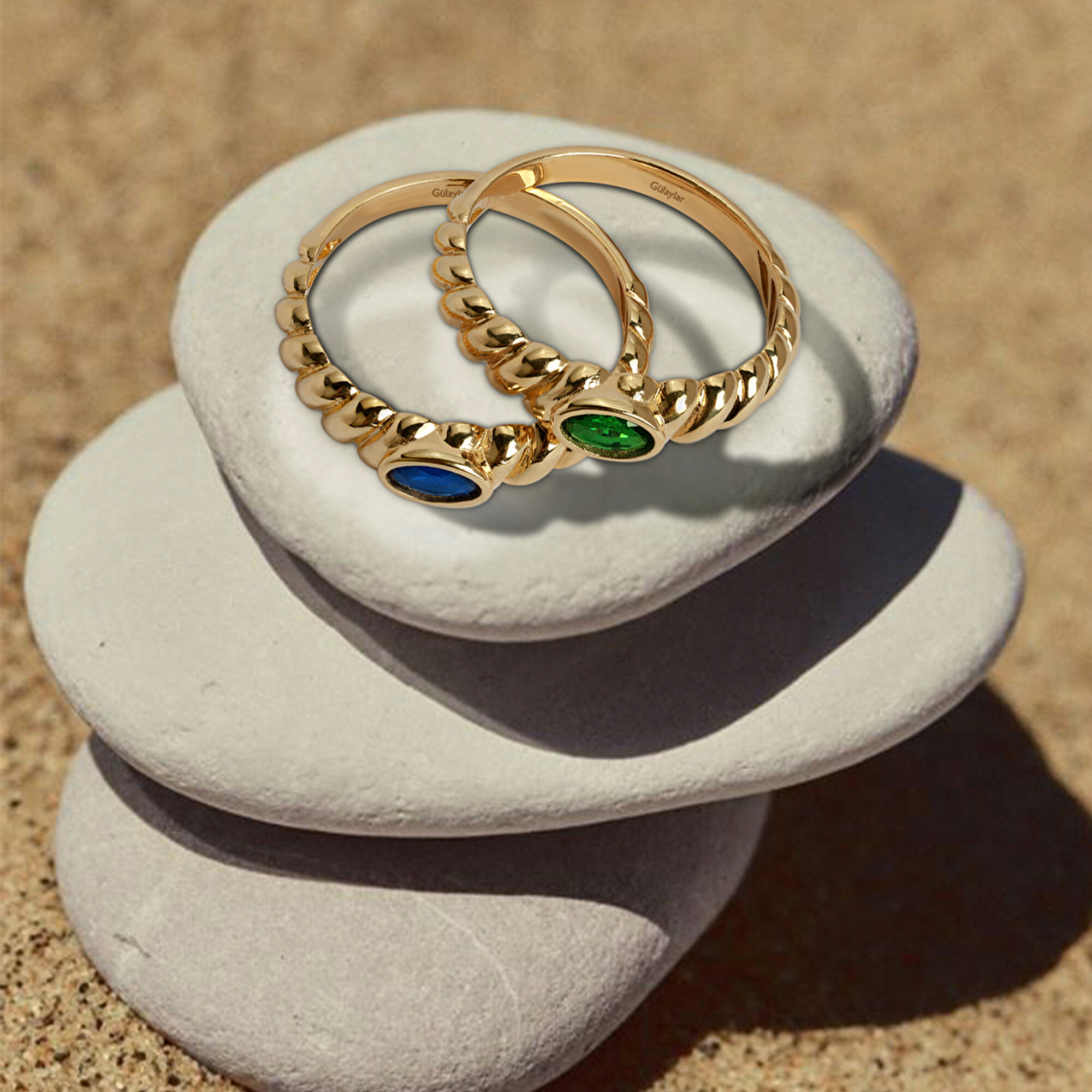 14 Ayar Sarı Altın Yeşil Taşlı Yüzük