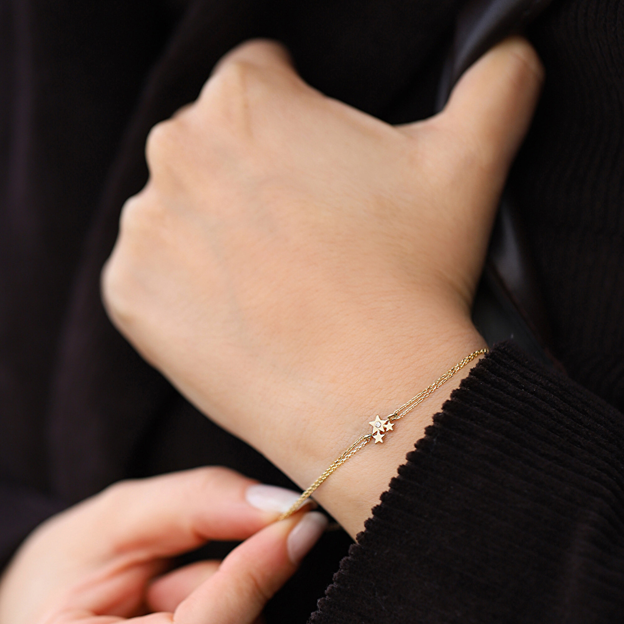 14 Ayar Sarı Altın Yıldız Minimal Bileklik