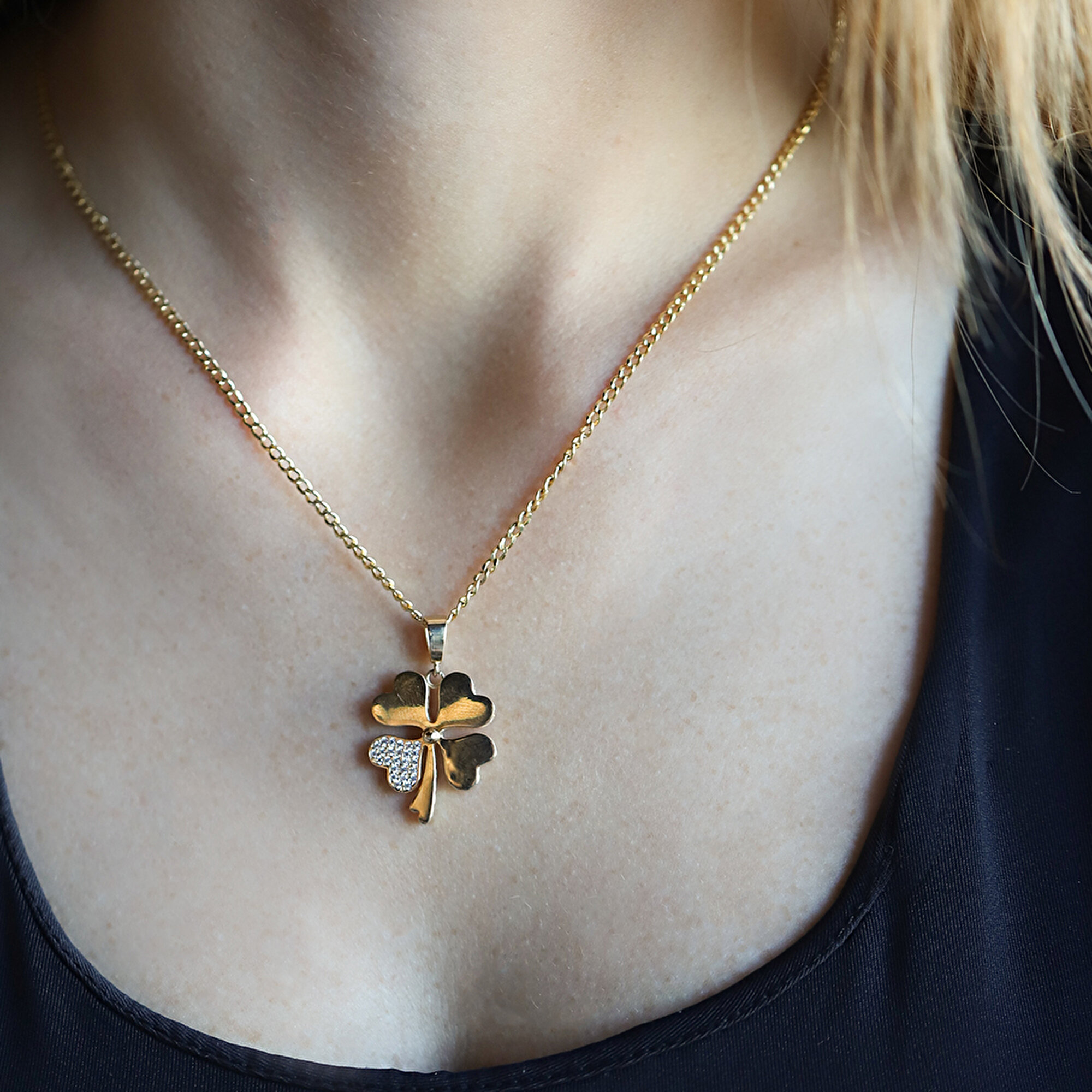 14 Ayar Sarı Altın Yonca Figürlü Kolye Ucu