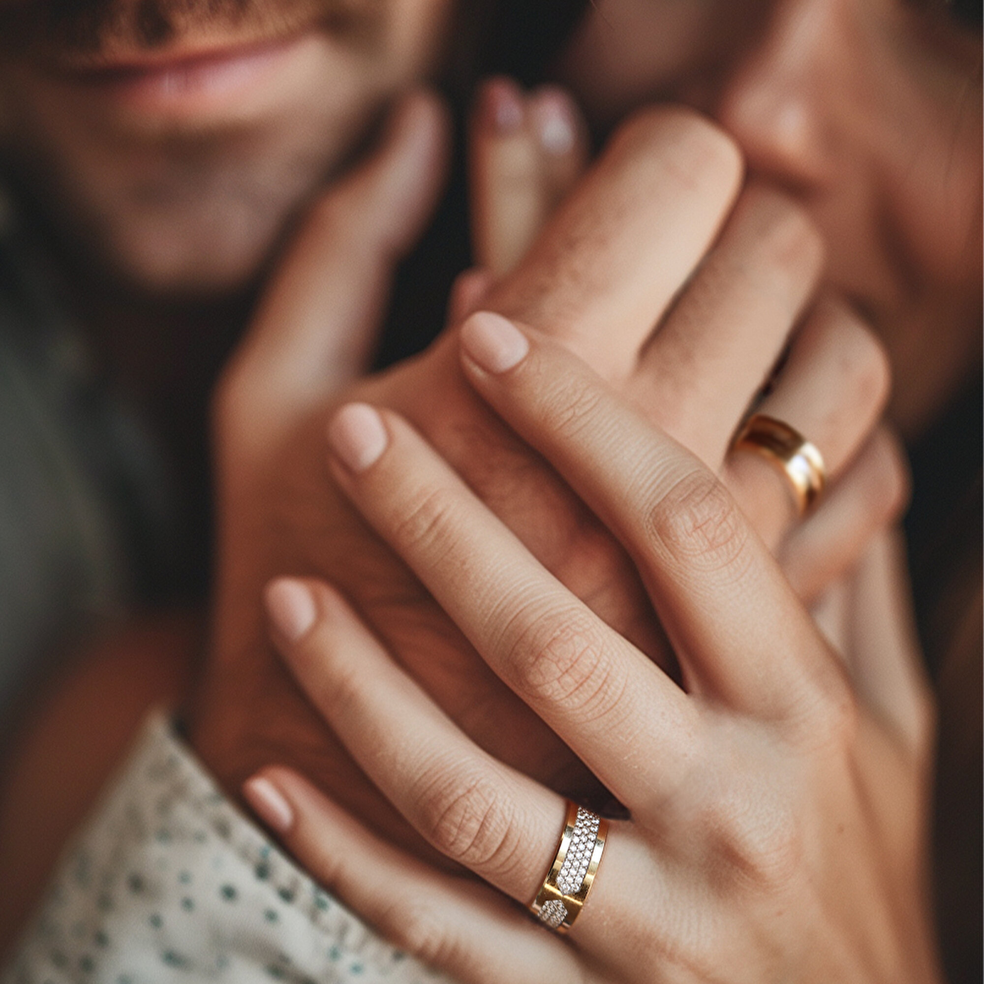 14 Ayar Sarı-Beyaz Altın Modern Alyans