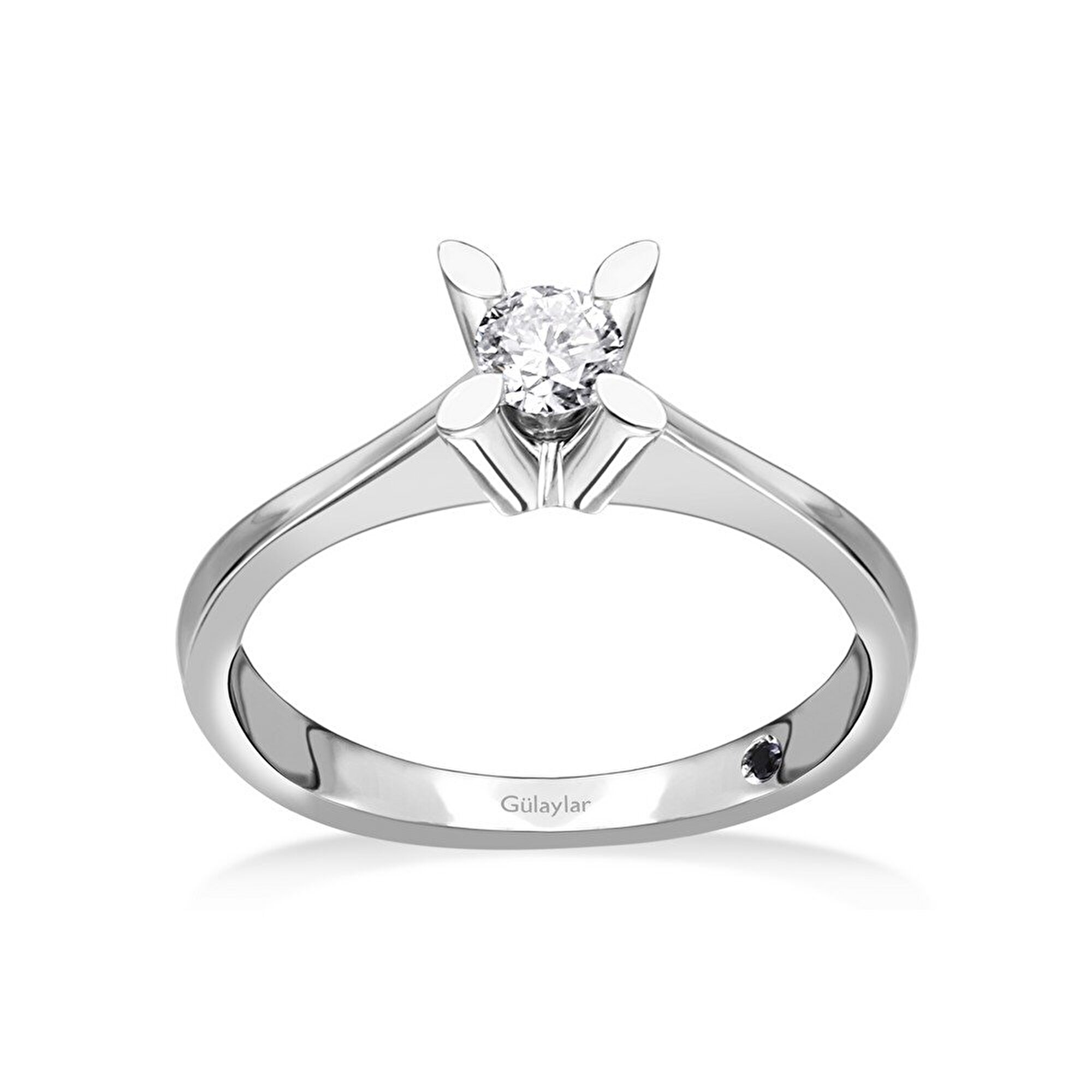 0,24 Karat Tektaş Pırlanta Yüzük