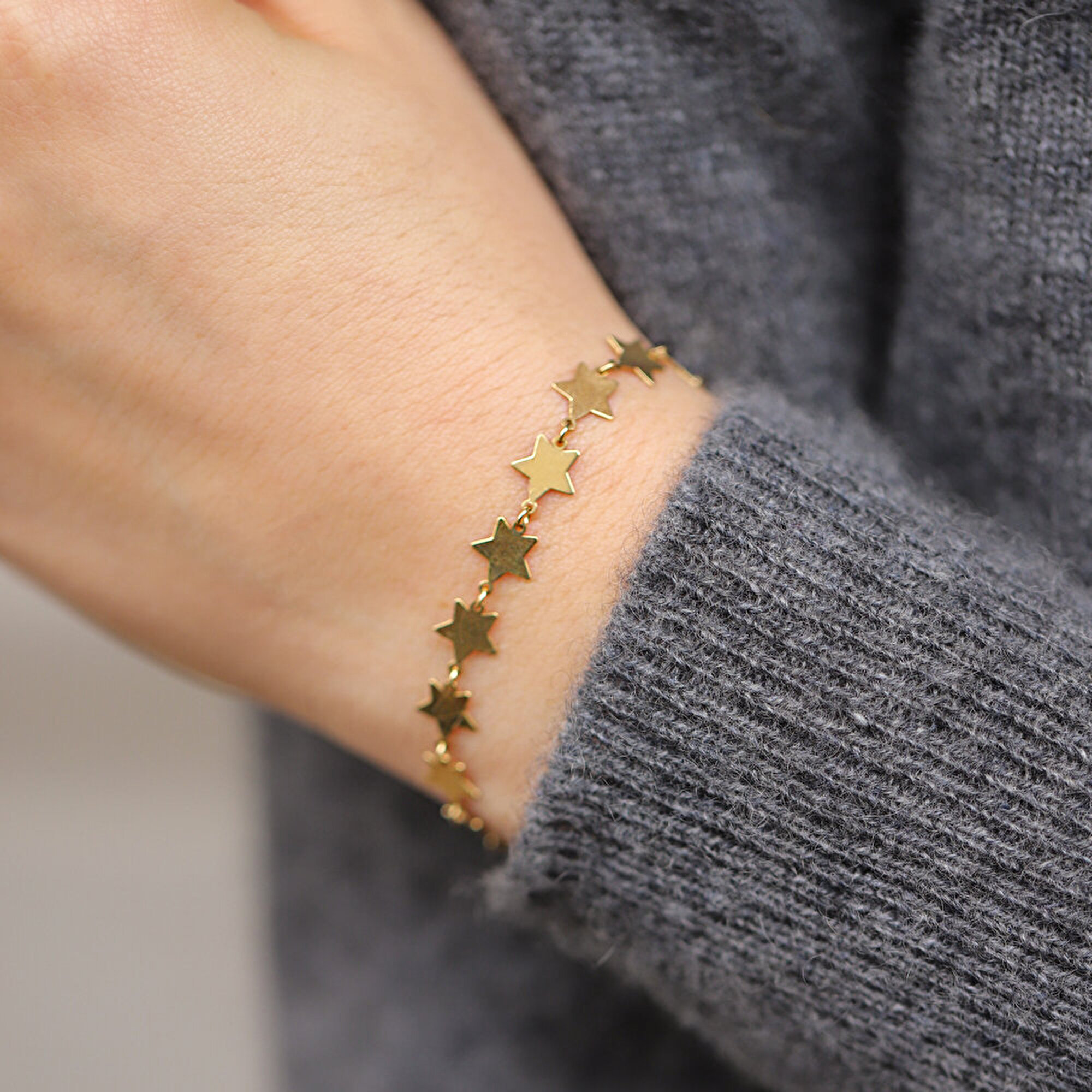 14 Ayar Sarı Altın Yıldız Figürlü Bileklik