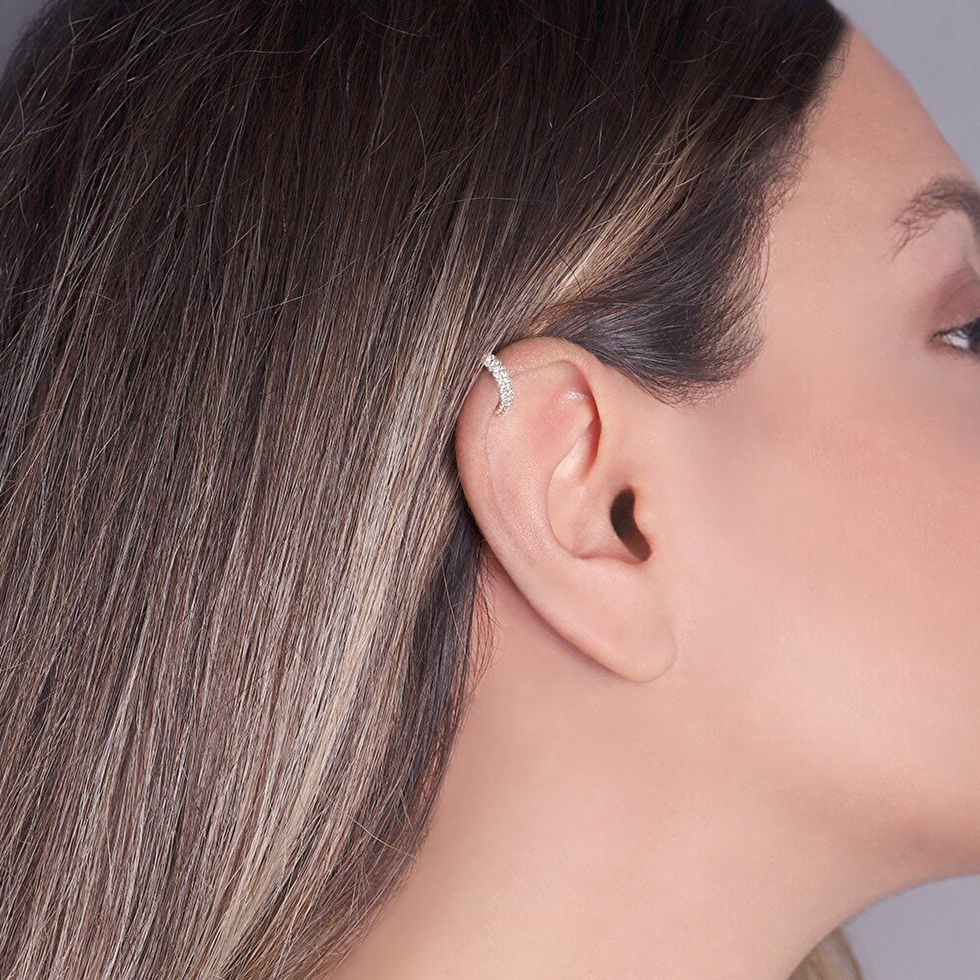 14 Ayar Sarı Altın Kıkırdak Küpe