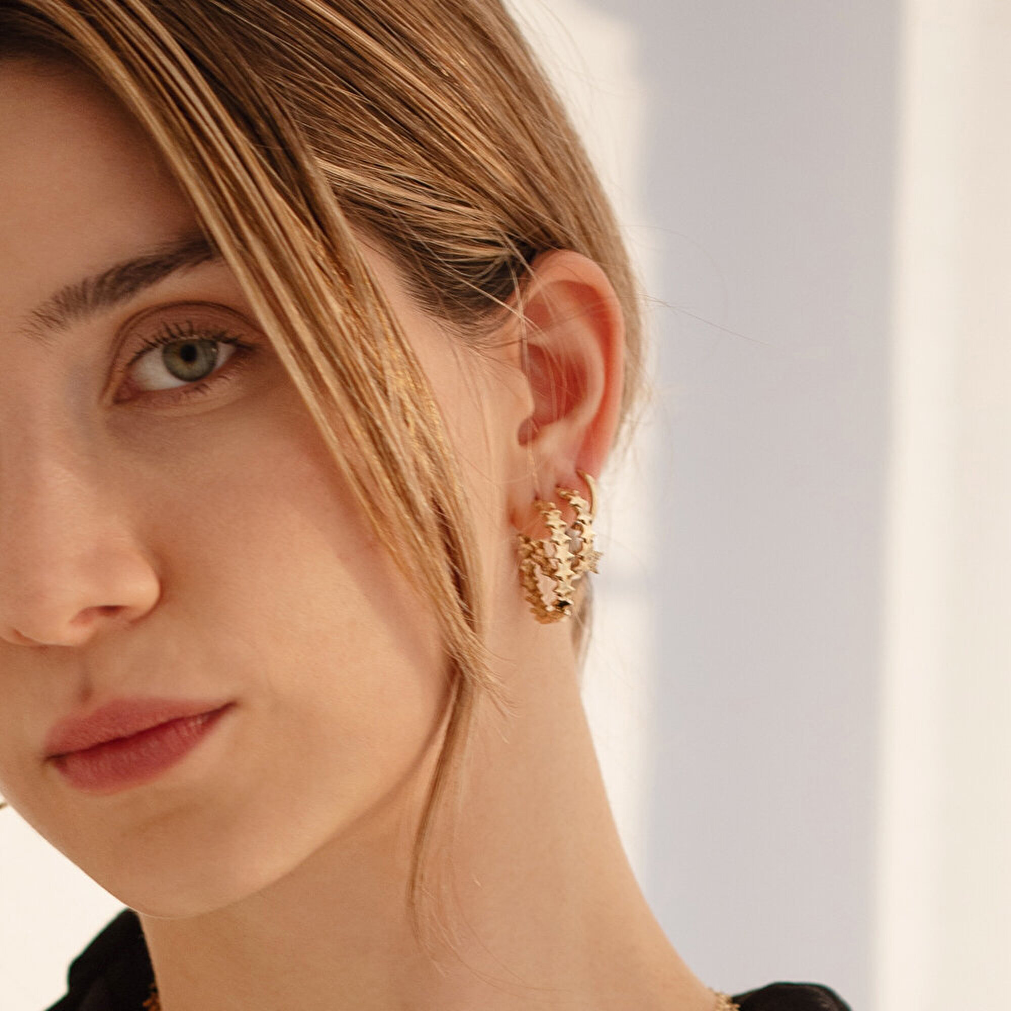 14 Ayar Sarı Altın Yıldız Figürlü Küpe