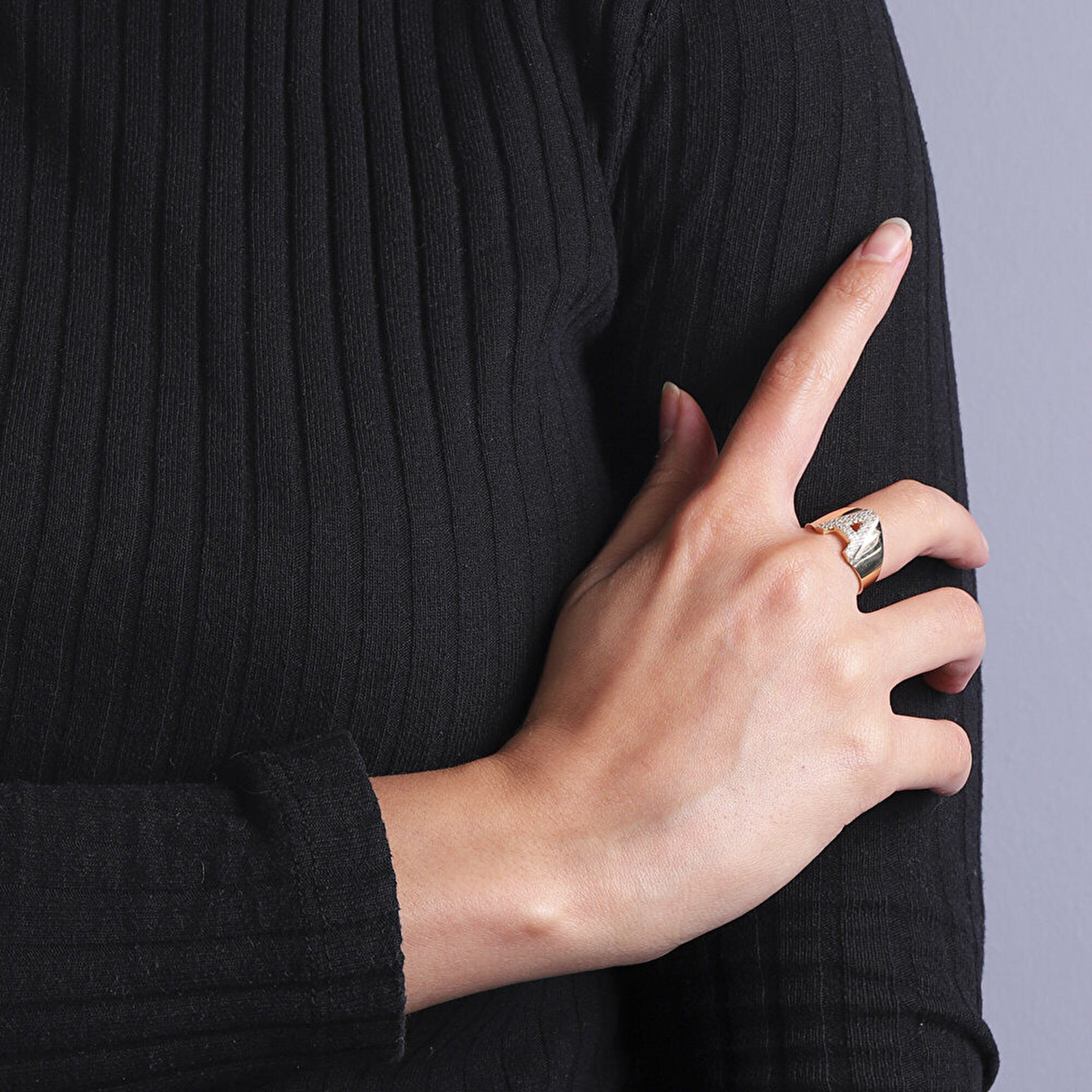 14 Ayar Sarı Altın A Harf Yüzük