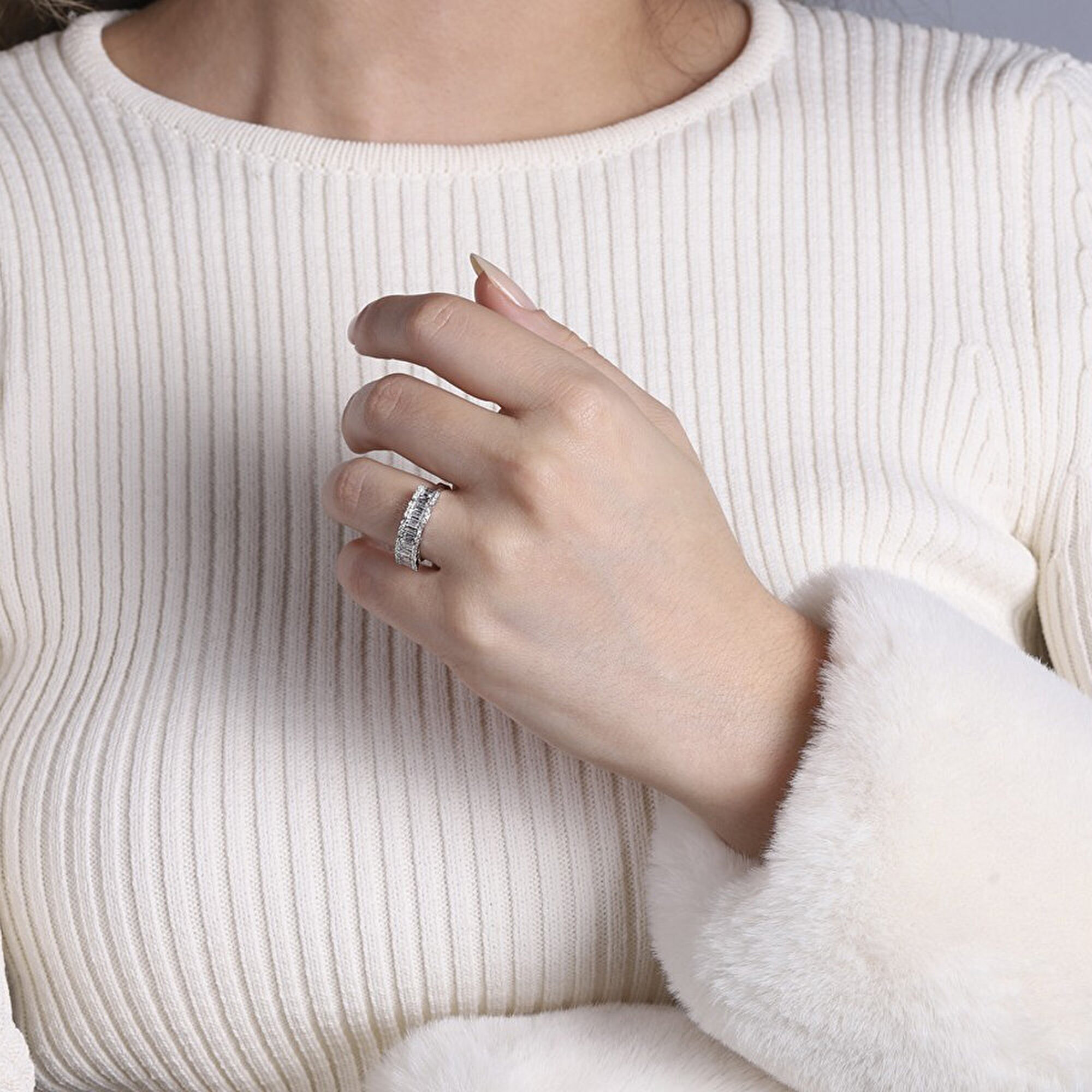 0,65 Karat Baget Pırlanta Yüzük