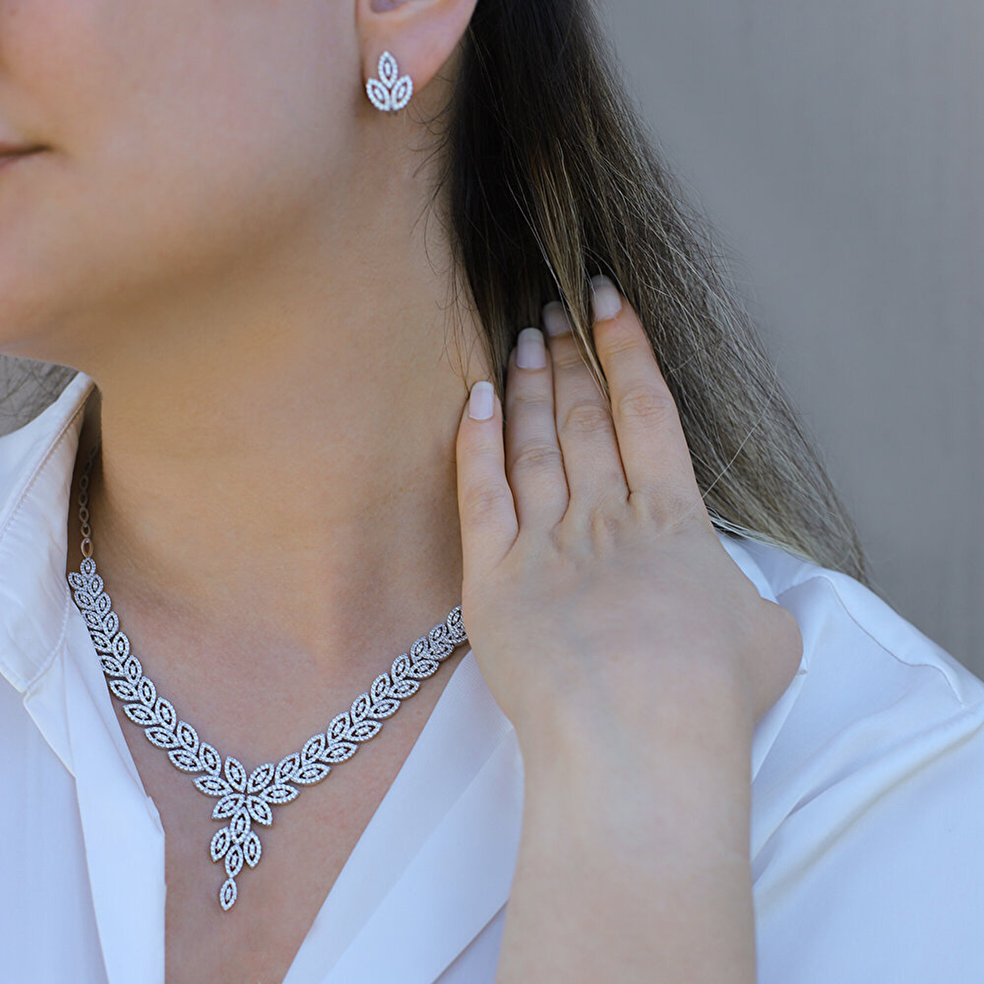 14 Ayar Beyaz Altın Klasik Gerdanlık