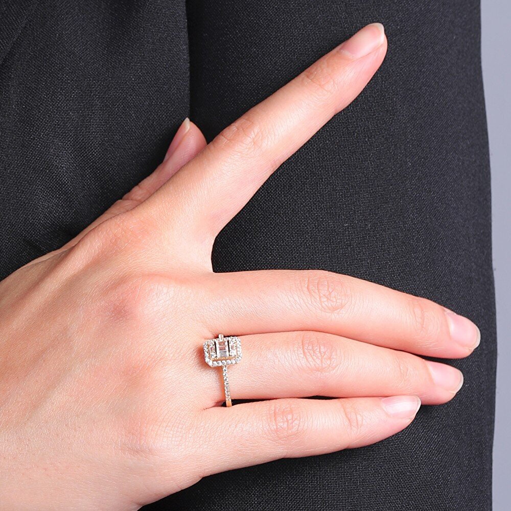 14 Ayar Sarı Altın Baget Yüzük