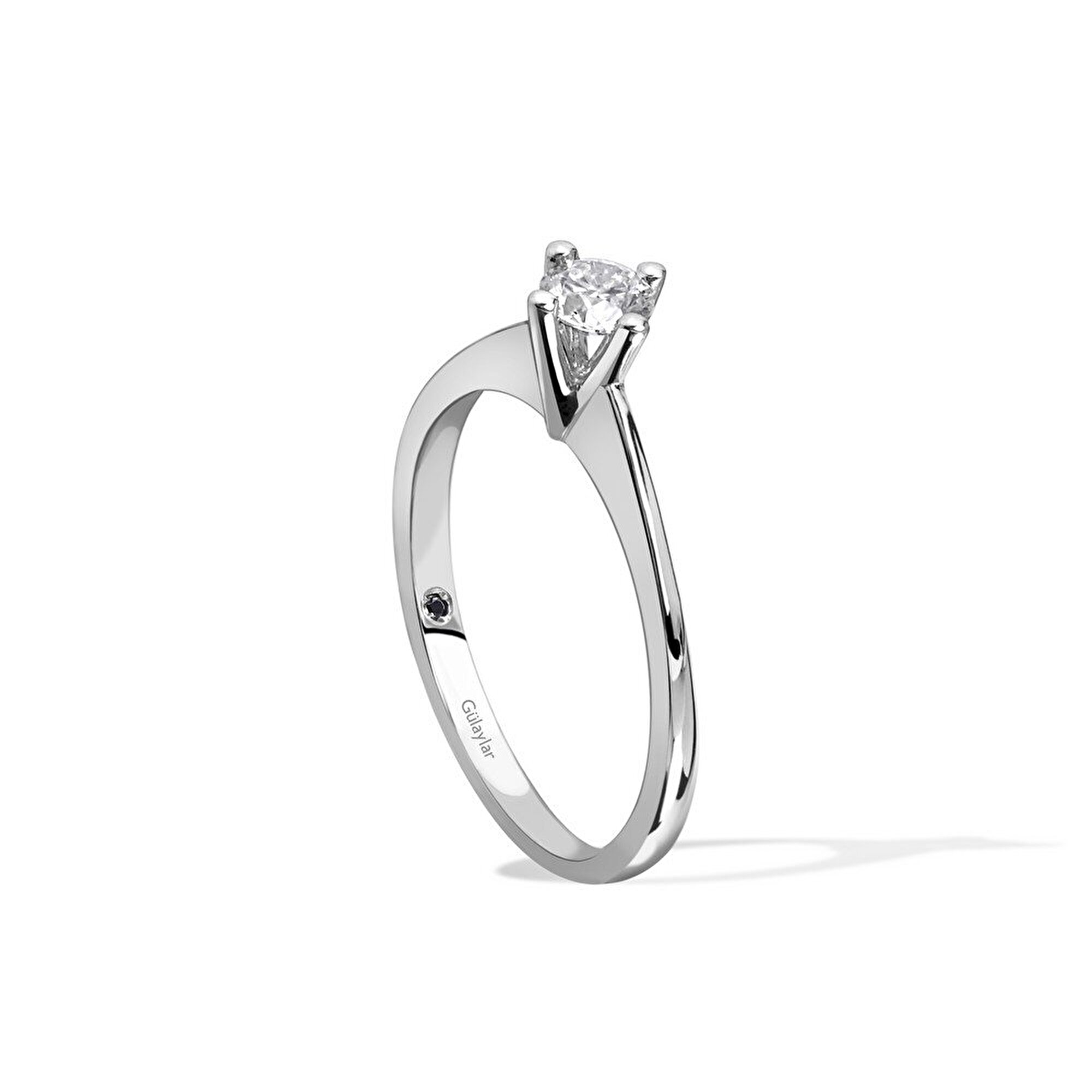 0,21 Karat Tektaş Pırlanta Yüzük