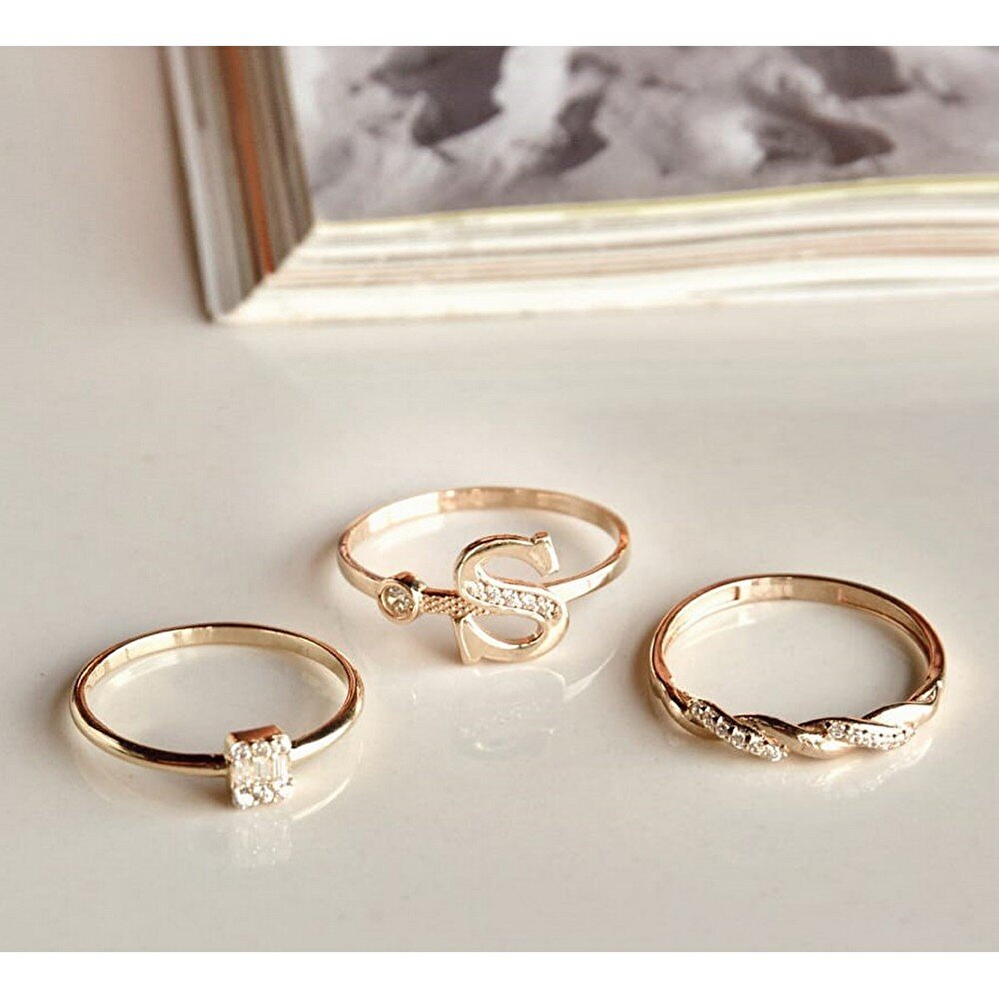 14 Ayar Sarı Altın Minimal Baget Yüzük