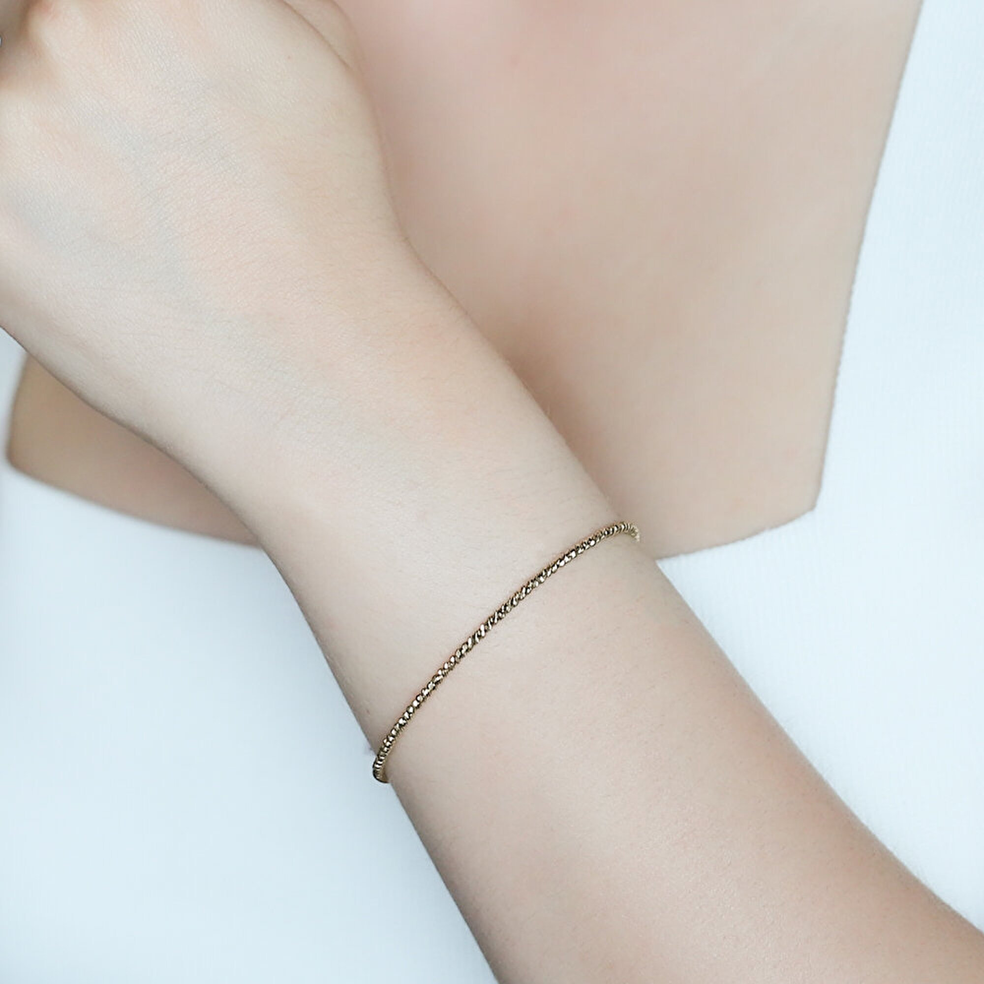 14 Ayar Beyaz-Sarı Altın Dorika Bilezik