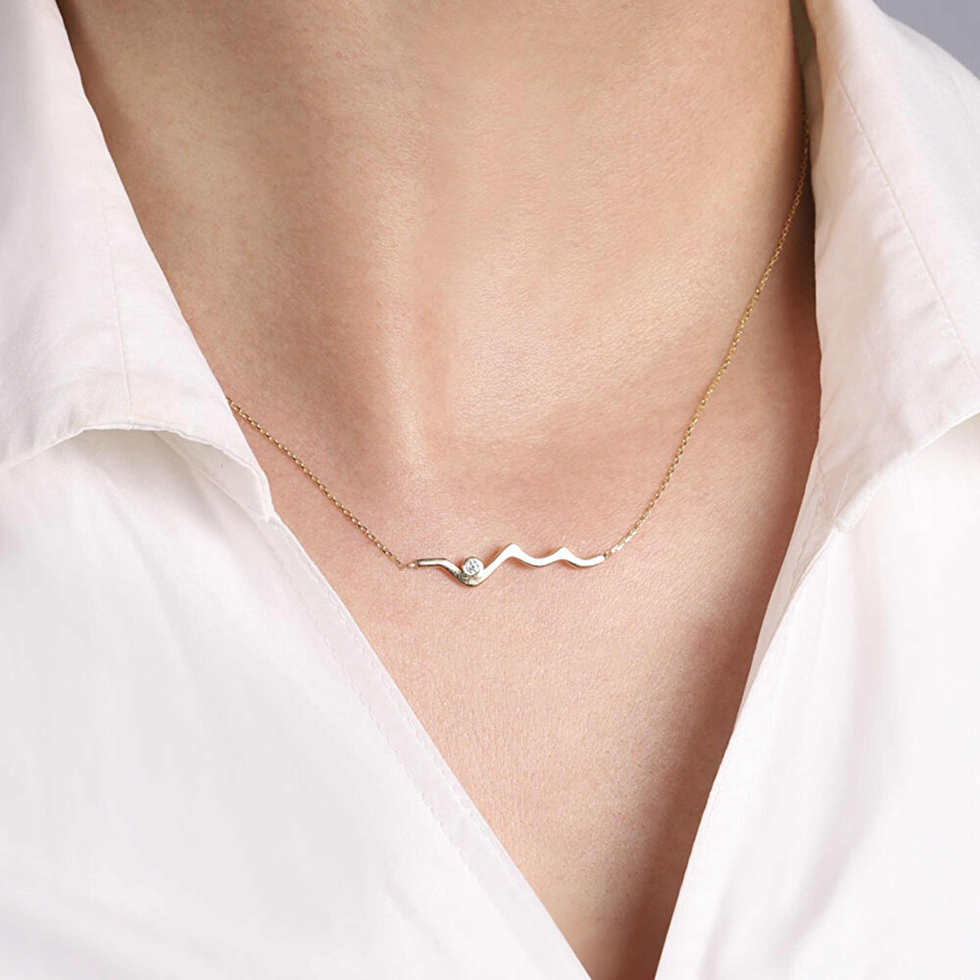 8 Ayar Sarı Altın Nabız Kolye