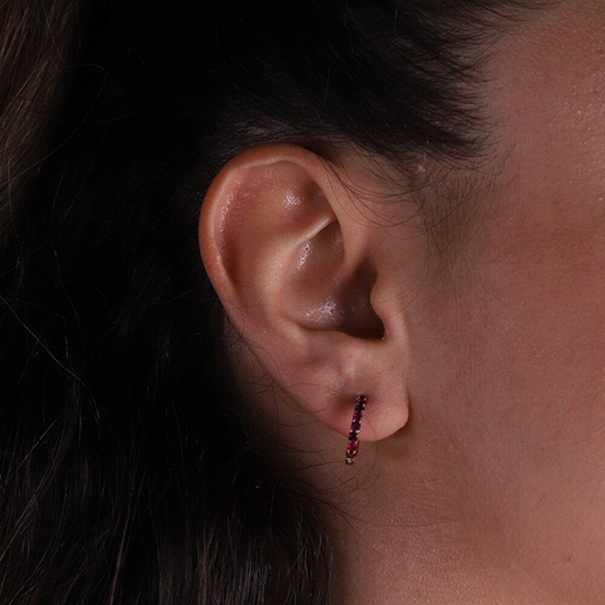 14 Ayar Sarı Altın Trend Kırmızı Taşlı Küpe