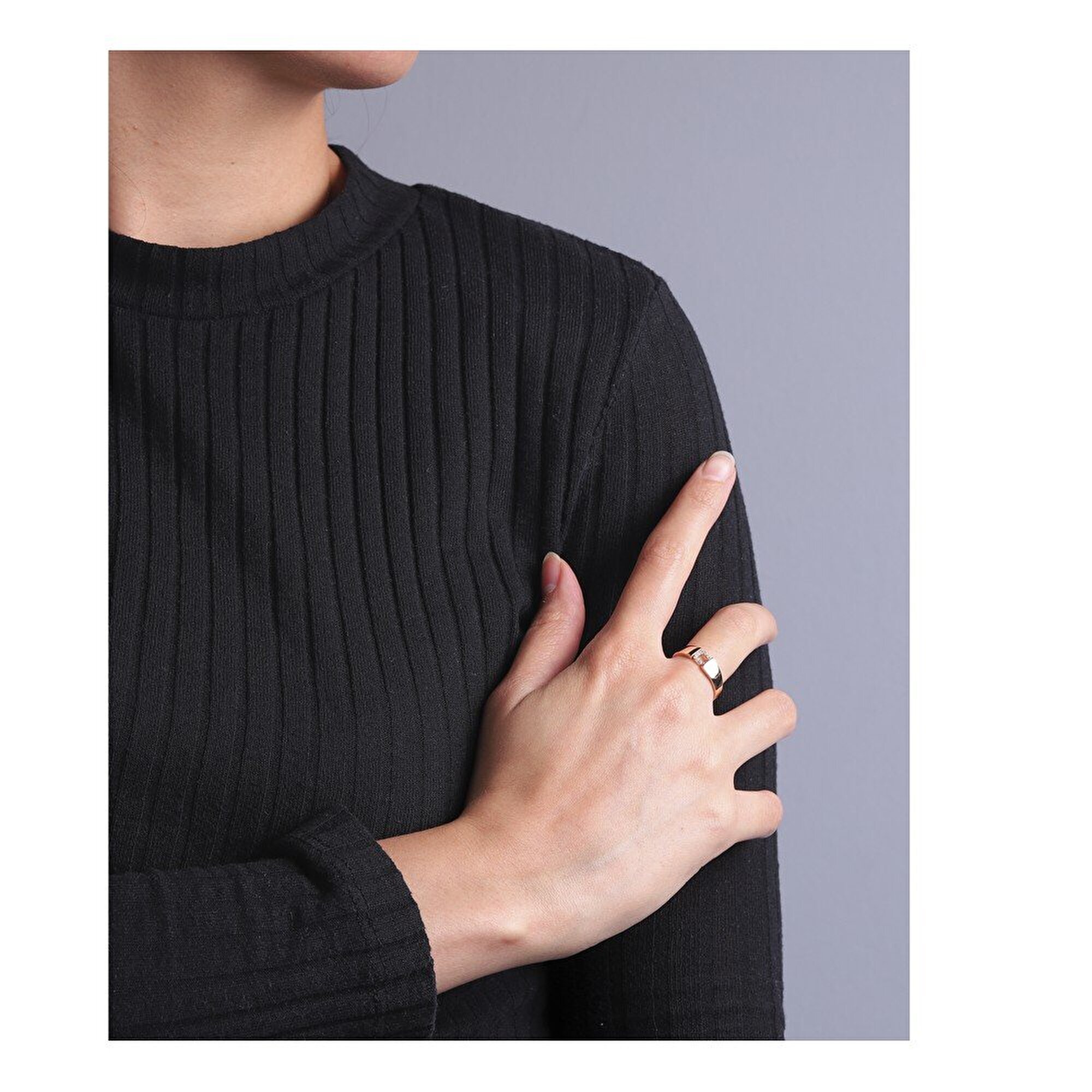 14 Ayar Rose Altın C Harf Yüzük