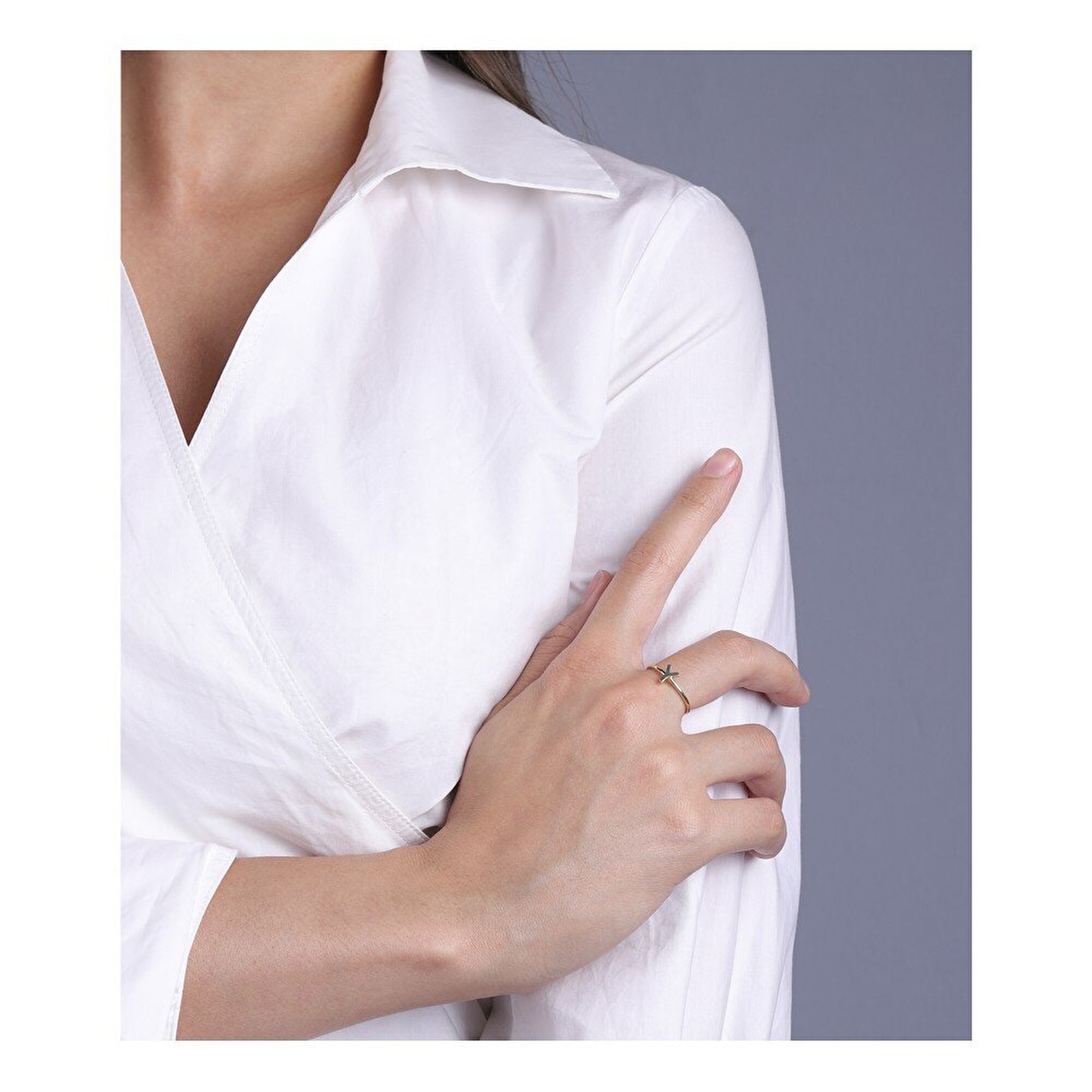 14 Ayar Sarı Altın Y Harf Yüzük