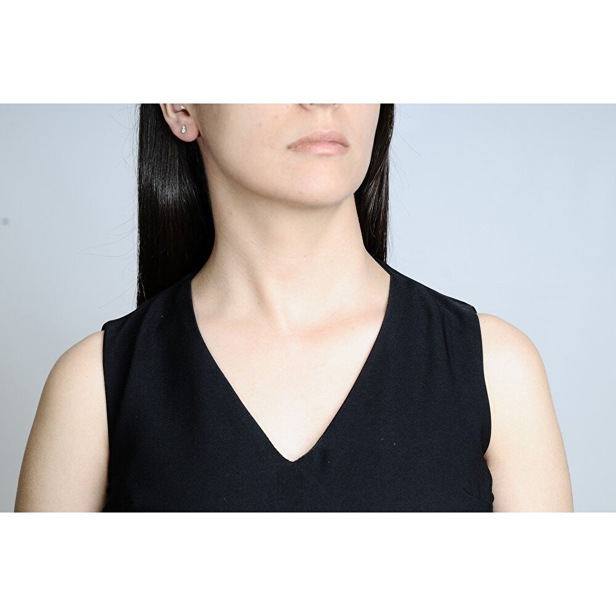 14 Ayar Beyaz Altın Tektaş Küpe