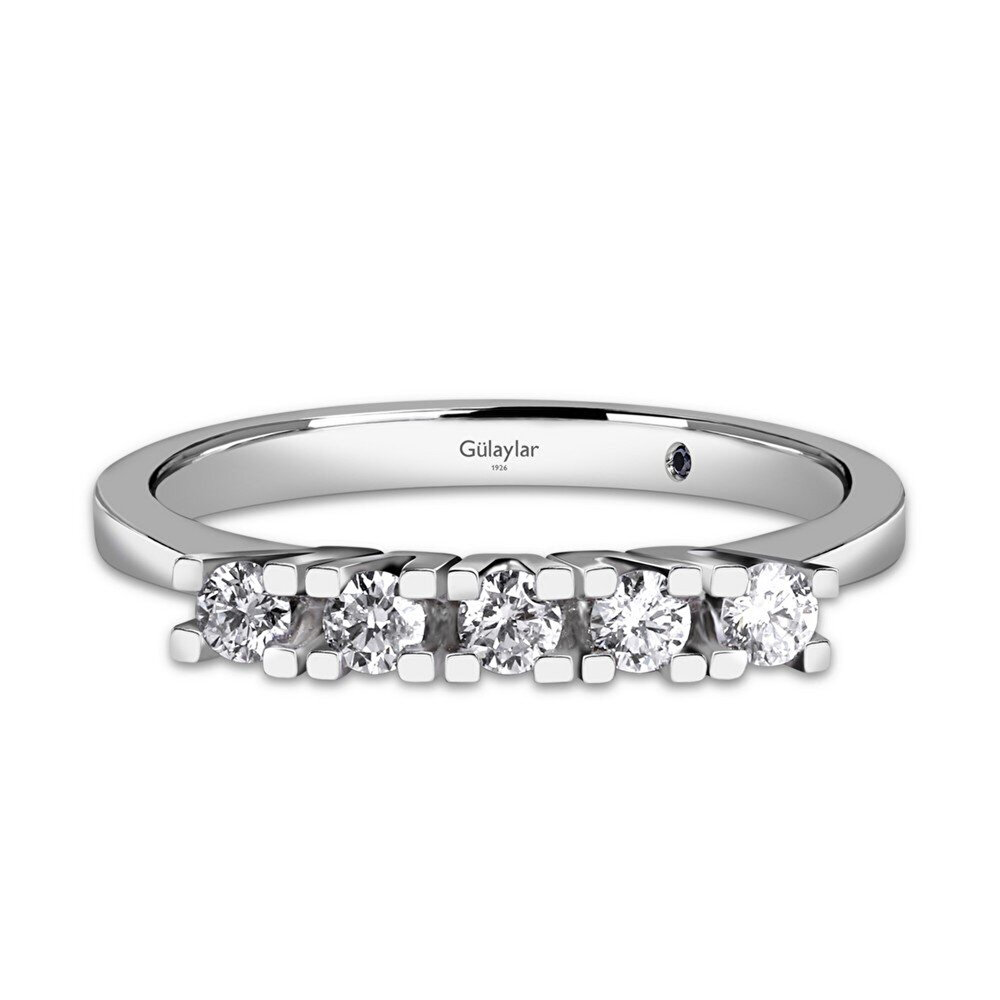 0,27 Karat Beştaş Pırlanta Yüzük