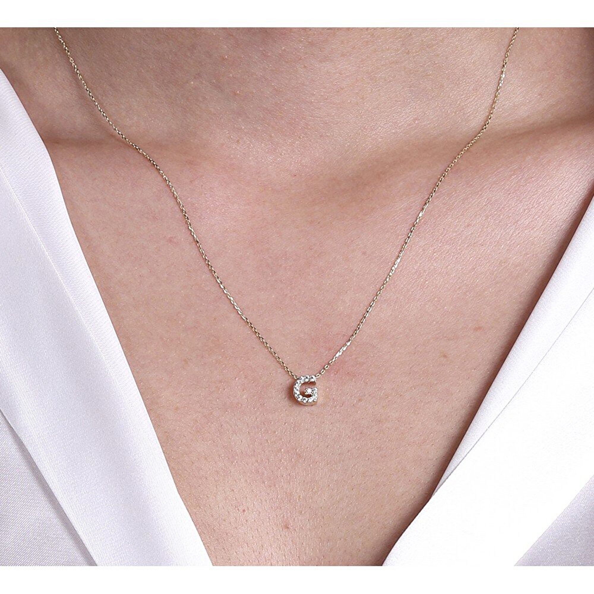 14 Ayar Sarı Altın G Harf Kolye