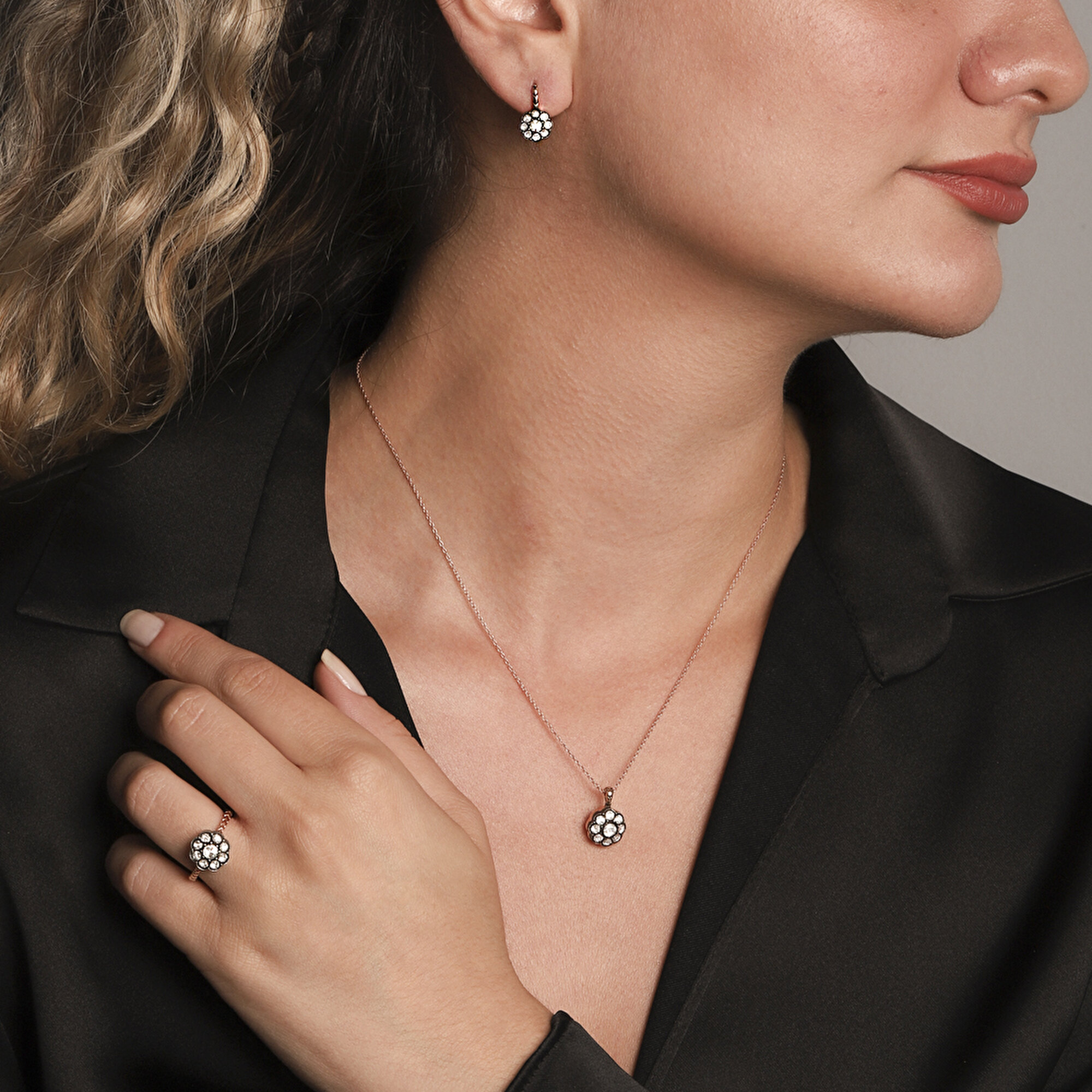 0,51 Karat Elmas Pırlanta Küpe