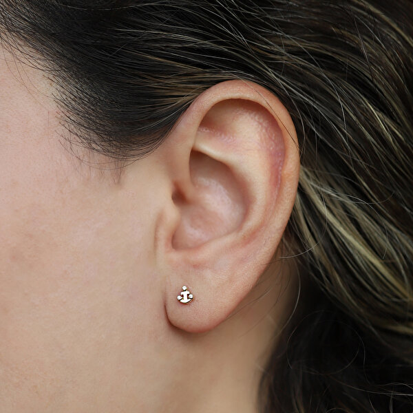 14 Ayar Sarı Altın Çapa Minimal Küpe