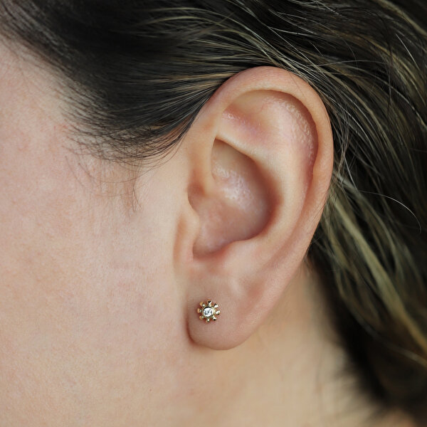 14 Ayar Sarı Altın Taşlı Minimal Küpe