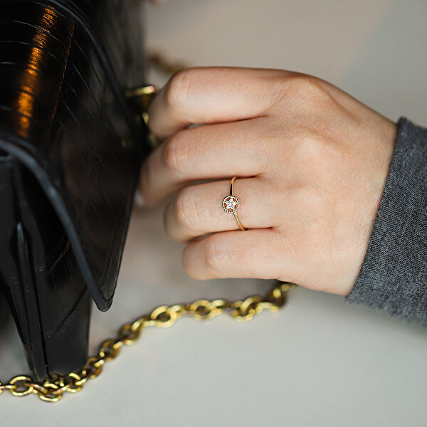 14 Ayar Sarı Altın Yıldız Minimal Yüzük