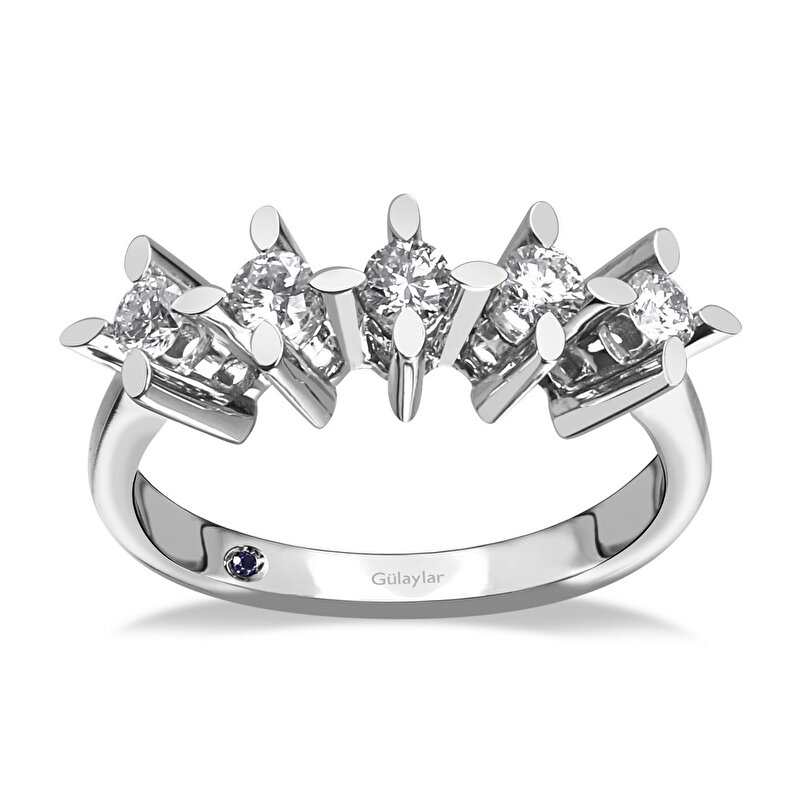 0,43 Karat Beştaş Pırlanta Yüzük