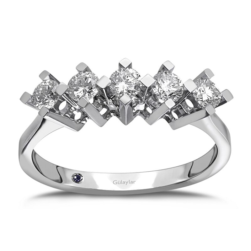 0,55 Karat Beştaş Pırlanta Yüzük