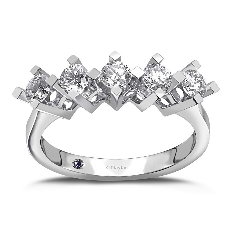 0,76 Karat Beştaş Pırlanta Yüzük