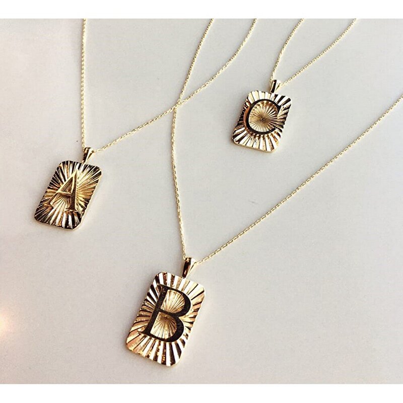 14 Ayar A Harf Plaka Kolye