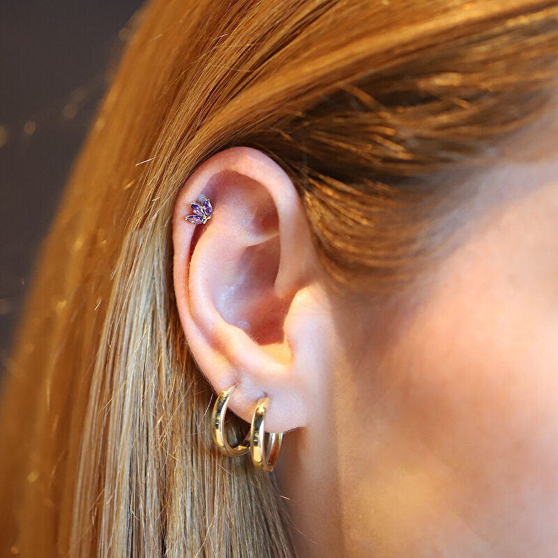 14 Ayar Sarı Altın Mor Taşlı Piercing
