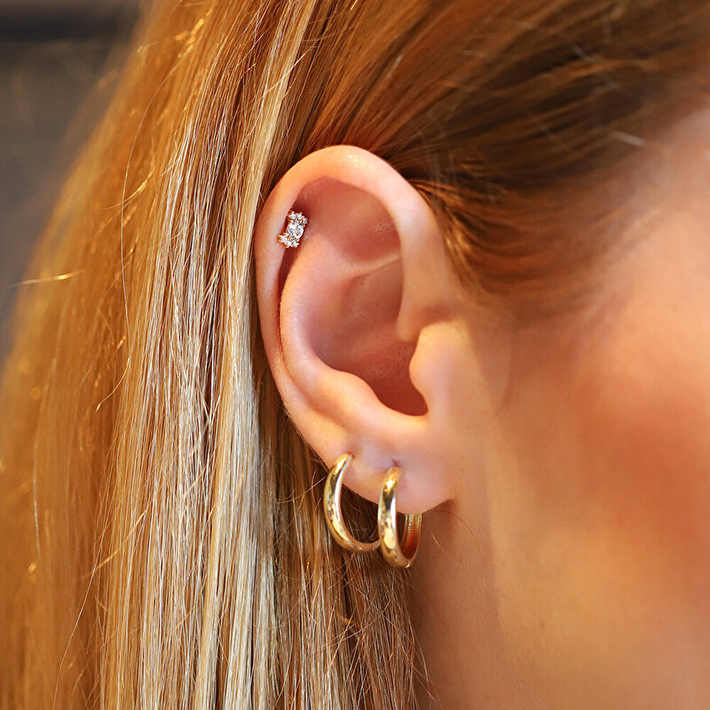 14 Ayar Sarı Altın Taşlı Tragus Piercing