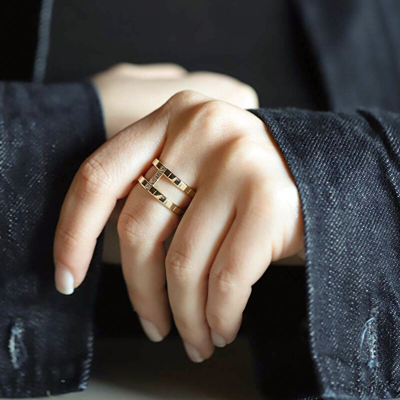 14 Ayar Sarı Altın Taşlı Yüzük