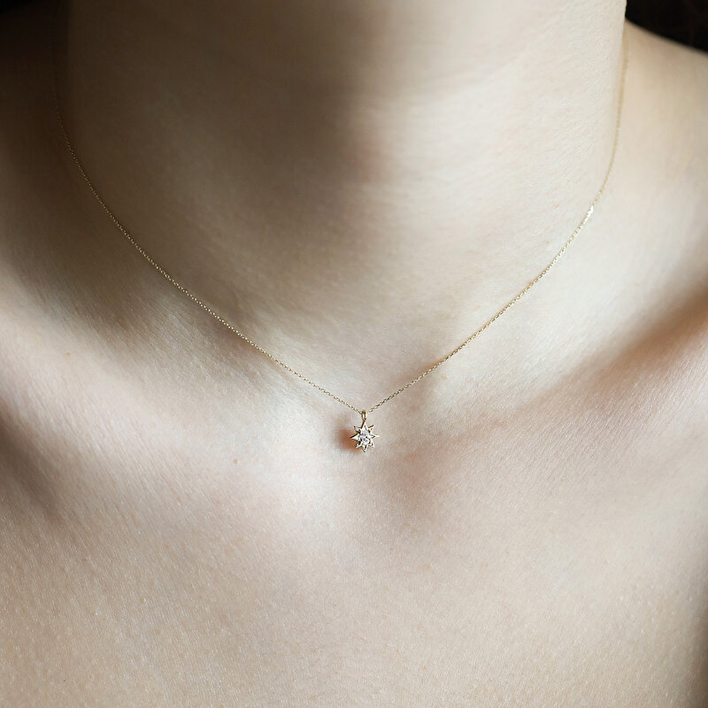 14 Ayar Sarı Altın Minimal Yıldız Kolye