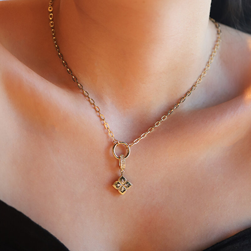 14 Ayar Sarı Altın Taşlı Yonca Kolye Ucu