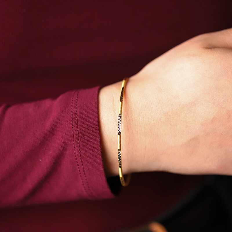 22 Ayar Sarı Altın Ajda Bilezik