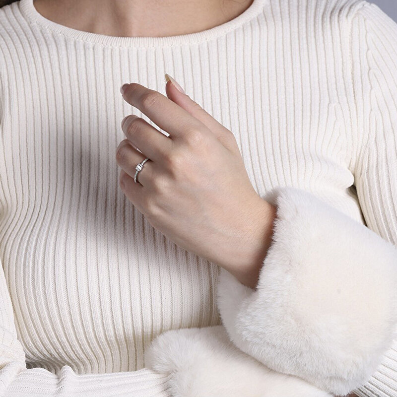 0,20 Karat Baget Pırlanta Yüzük