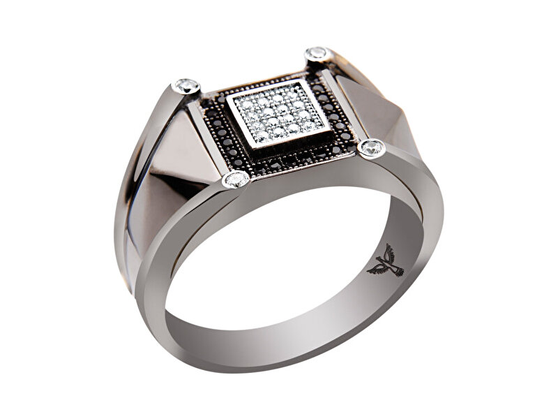 14 Ayar Siyah-Beyaz Altın Erkek Yüzük