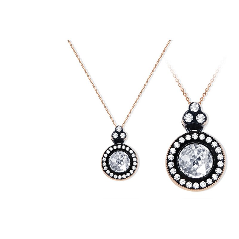 8 Ayar Rose Altın Elmas Görünümlü Kolye