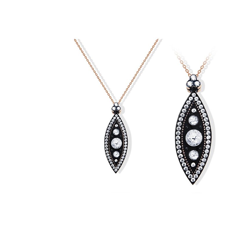 8 Ayar Rose Altın Elmas Görünümlü Kolye