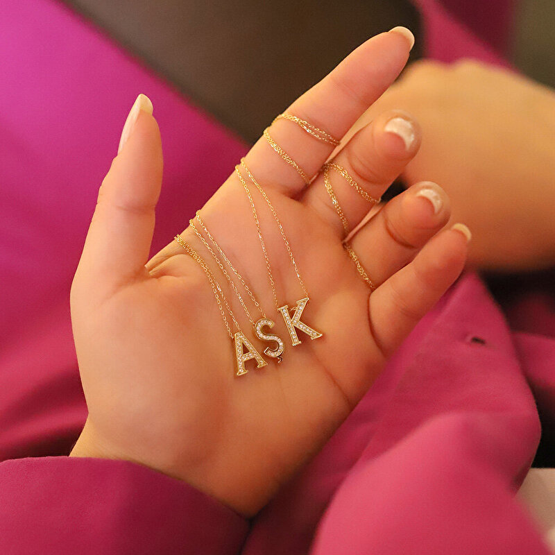 14 Ayar Sarı Altın Ş Harf Kolye