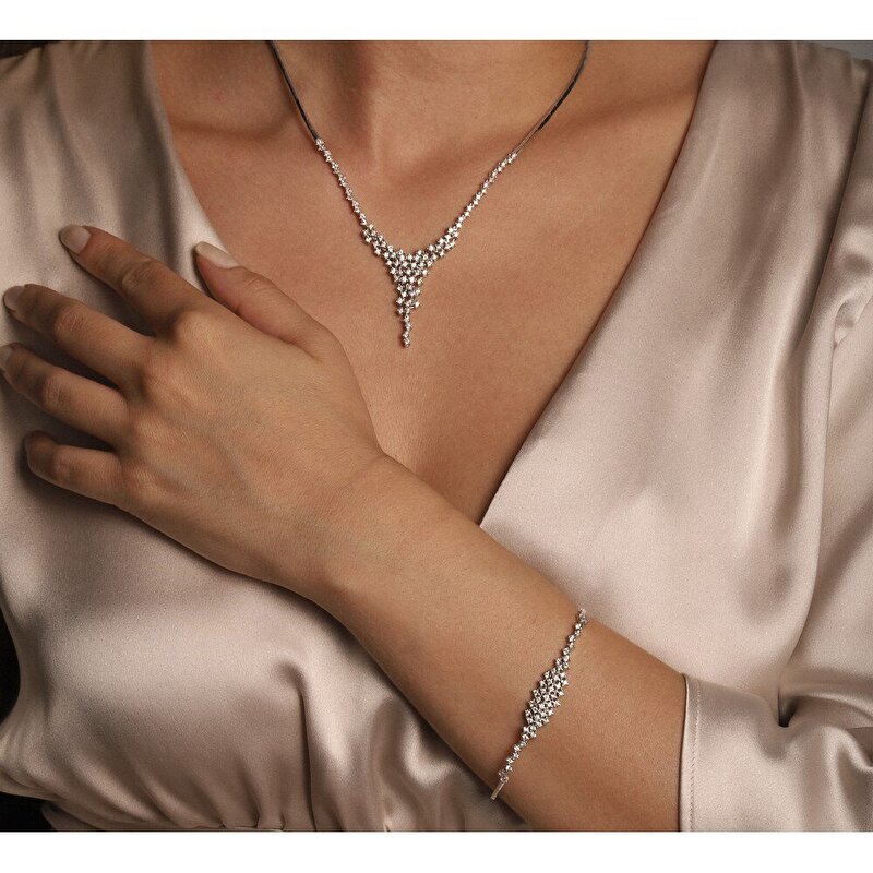 1,17 Karat Su Yolu Pırlanta Bileklik