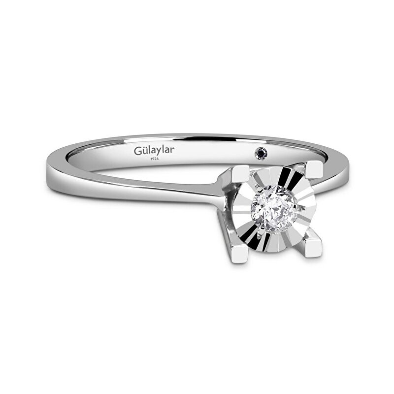 0,11 Karat Tektaş Pırlanta Yüzük