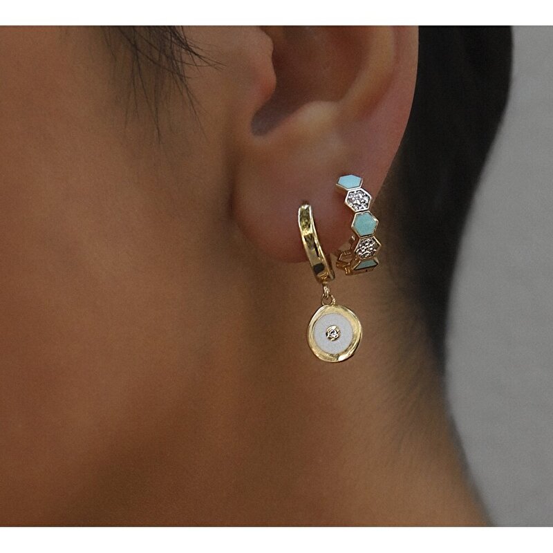 14 Ayar Sarı Altın Sallantılı Mineli Küpe