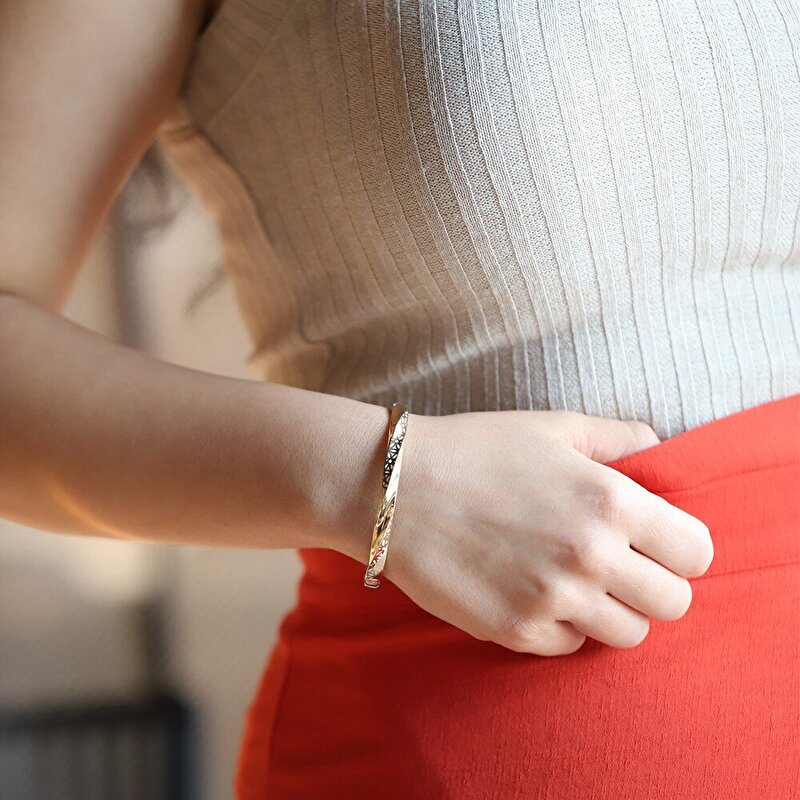 14 Ayar Sarı Altın Kelepçe Bilezik